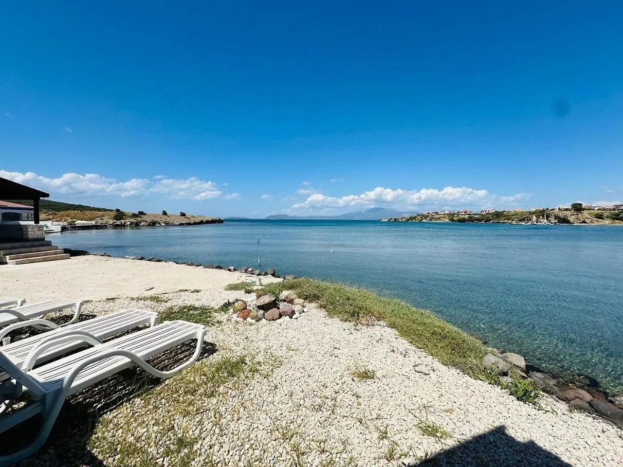 Denize Sifir-Otantik Tas Ev Villa Çeşme Türkiye