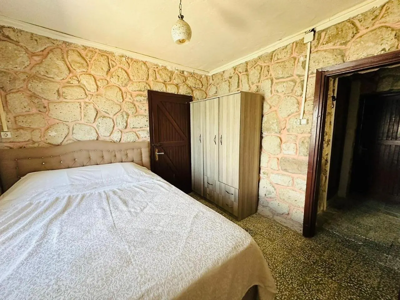 Denize Sifir-Otantik Tas Ev Villa Çeşme